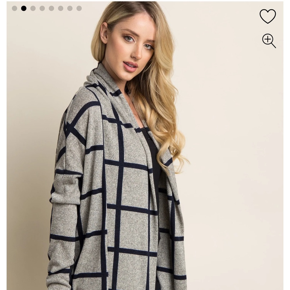 Pinkblush Women's Gray and Navy Checkered Sweater, Small